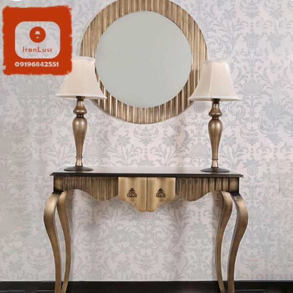 آینه و شمعدان چوبی ونوس